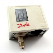 Thermostats_humidity_controller_KP1